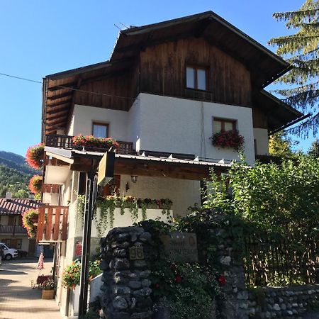 Hotel La Nigritella Бардонеккия Экстерьер фото