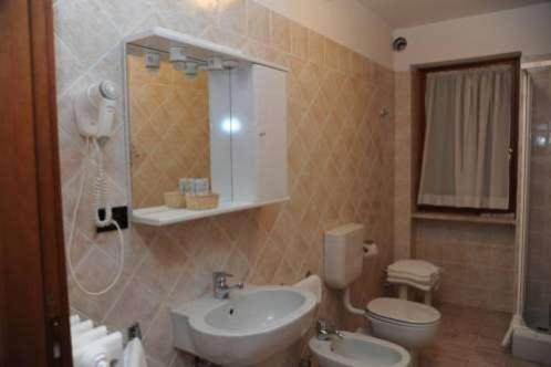 Hotel La Nigritella Бардонеккия Экстерьер фото